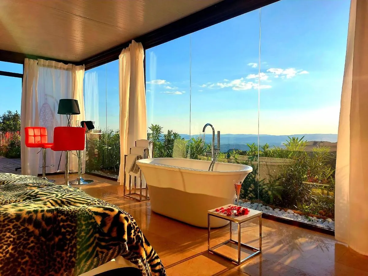 Hotel Ddg Retreat Casares Spagna