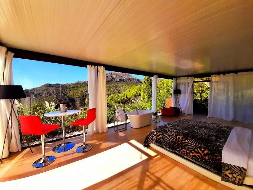 Resort Hotel Ddg Retreat Casares