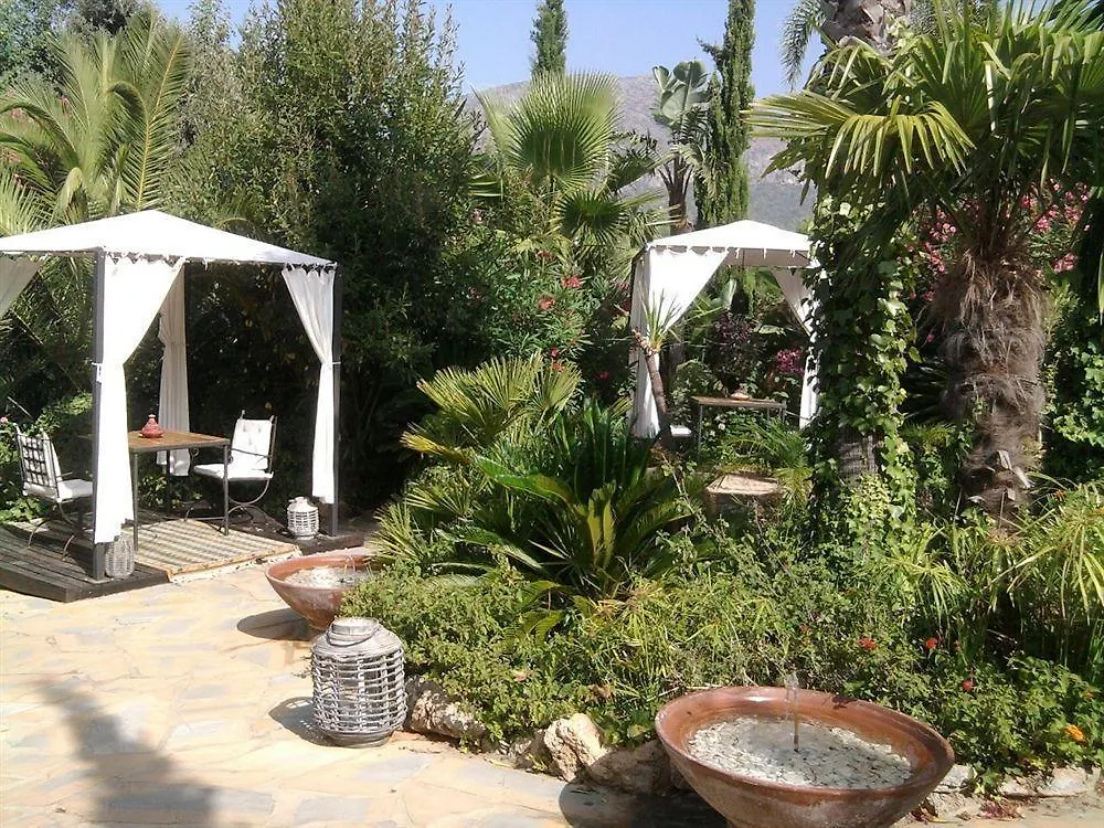 Hotel Ddg Retreat Casares 5*,
